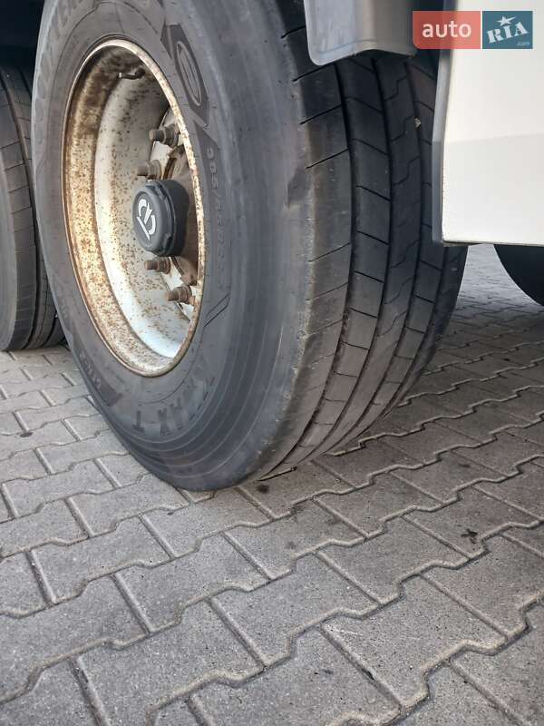 Тентованный борт (штора) - полуприцеп Krone SD 2019 в Львове