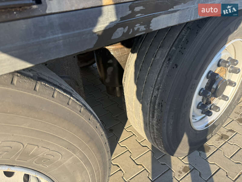 Тентованный борт (штора) - полуприцеп Krone SD 2012 в Луцке фото 9 Тентованный борт (штора) - полуприцеп Krone SD 2012 в Луцке