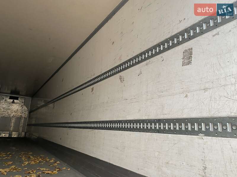 Рефрижератор напівпричіп Krone SD 2013 в Києві фото 14 Рефрижератор напівпричіп Krone SD 2013 в Києві