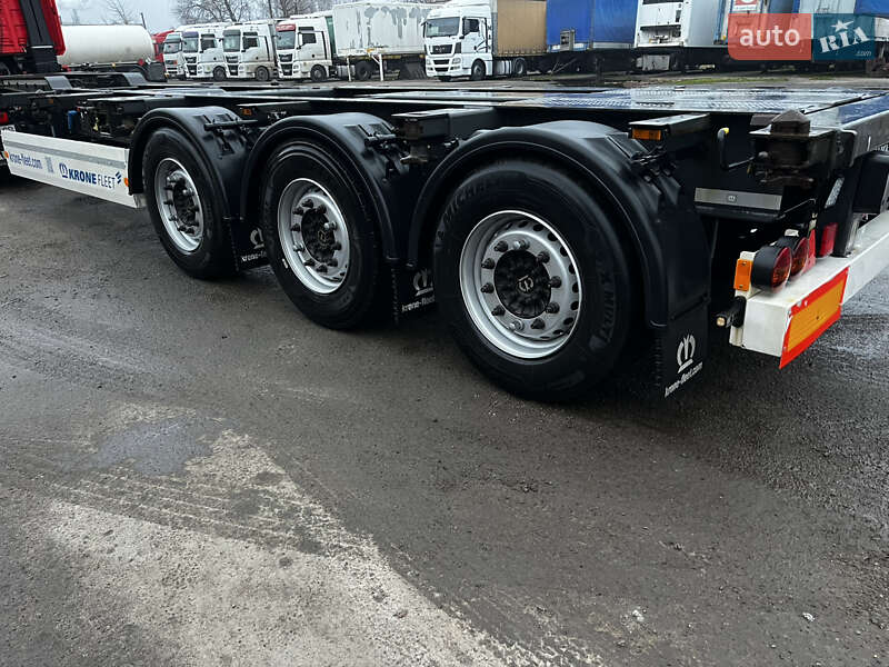 Контейнеровоз Krone SD 2014 в Луцке