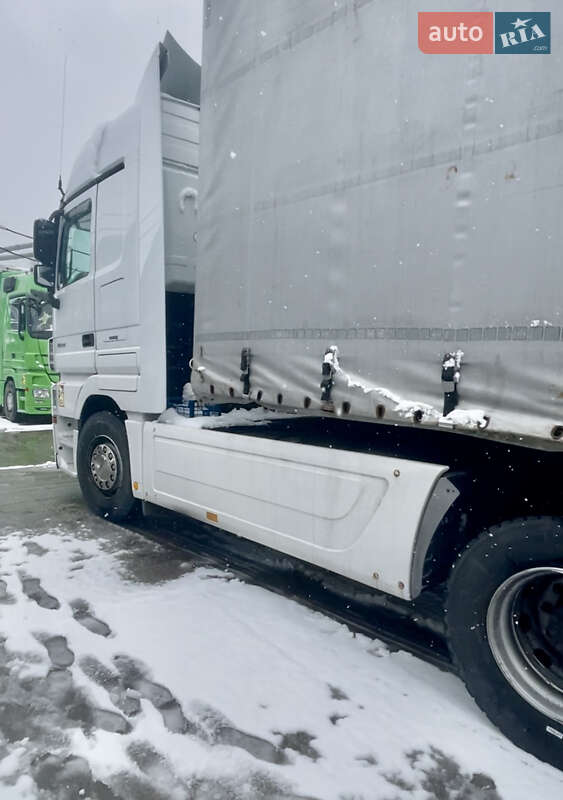 Тентованный борт (штора) - полуприцеп Krone SD 2013 в Черновцах фото 7 Тентованный борт (штора) - полуприцеп Krone SD 2013 в Черновцах