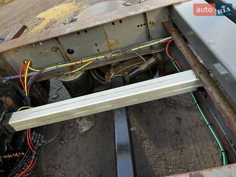 Контейнеровоз Krone SD 2014 в Луцке