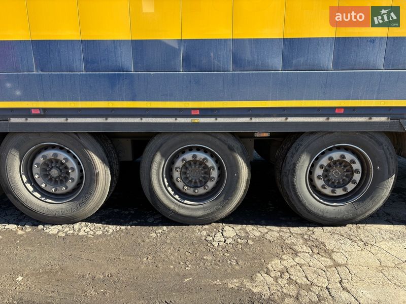 Фургон напівпричіп Krone SD 2017 в Києві