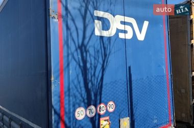 Тентований борт (штора) - напівпричіп Krone SD 2016 в Кривому Розі