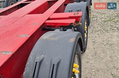 Контейнеровоз напівпричіп Krone SD 2007 в Одесі