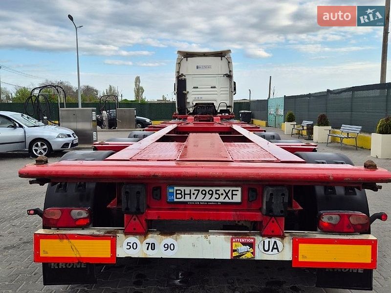 Контейнеровоз напівпричіп Krone SD 2007 в Одесі