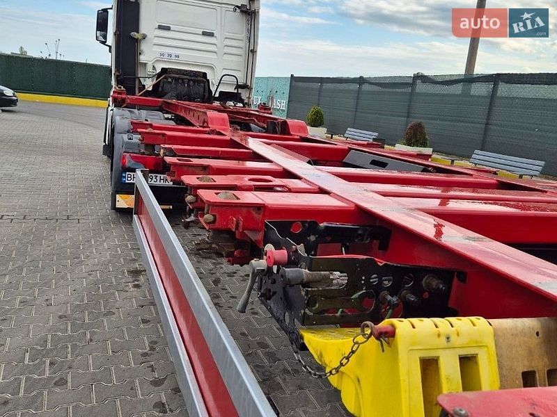 Контейнеровоз напівпричіп Krone SD 2007 в Одесі