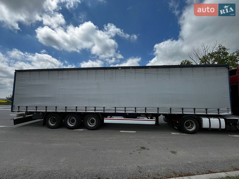 Тентований борт (штора) - напівпричіп Krone SD 2010 в Вендичанах