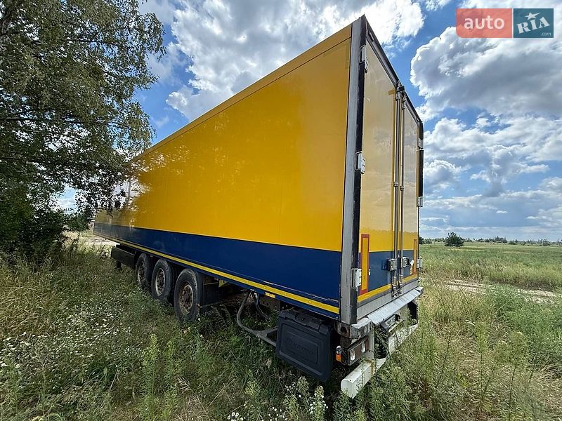 Рефрижератор напівпричіп Krone SD 2013 в Звягелі