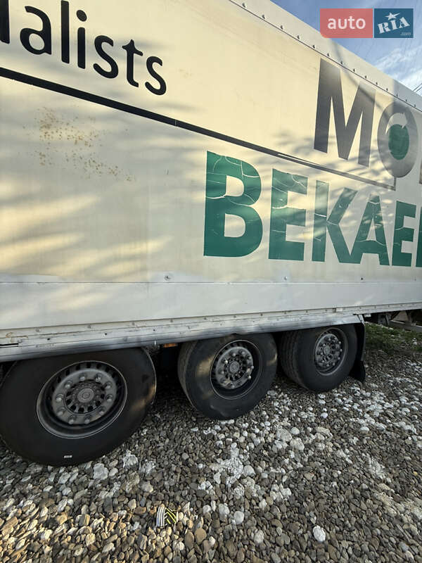 Изотермическая будка Krone SDK 2004 в Каменке-Бугской