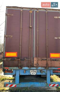 Бортовий напівпричіп Krone SDP 24 1990 в 