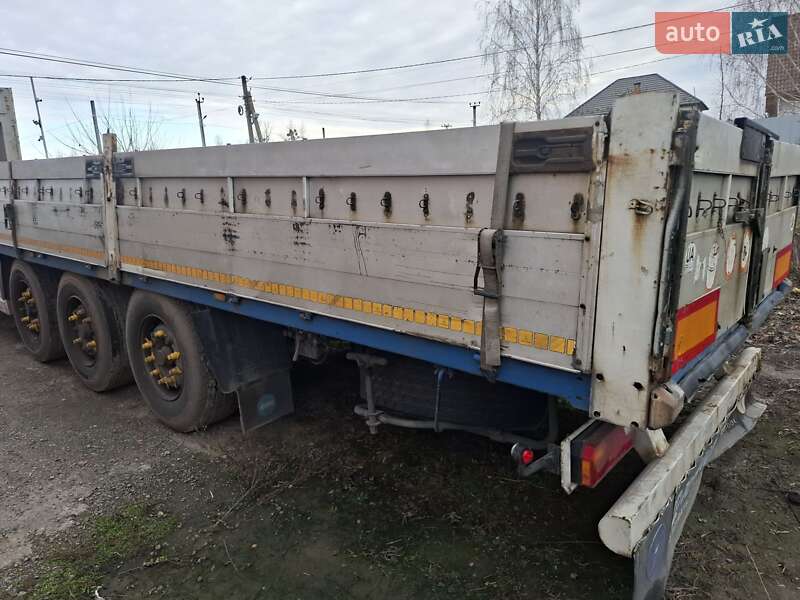 Бортовий напівпричіп Krone SDP 24 2001 в Вишневому