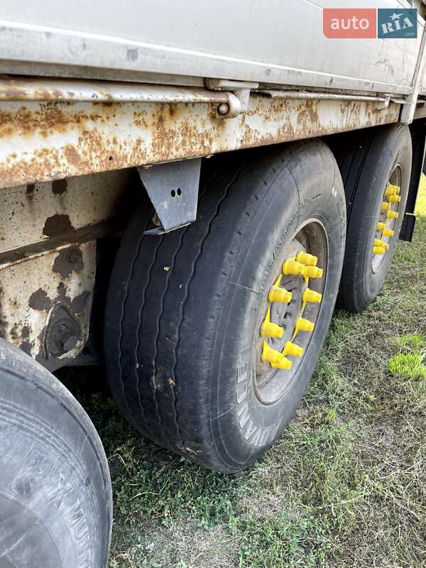 Тентованный борт (штора) - полуприцеп Krone SDP 27 2005 в Шполе фото 4 Тентованный борт (штора) - полуприцеп Krone SDP 27 2005 в Шполе