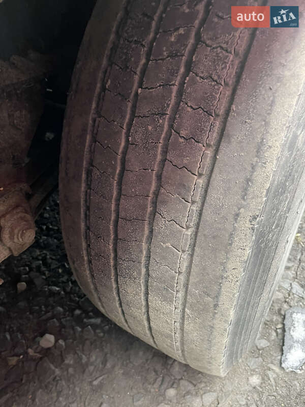 Тентованный борт (штора) - полуприцеп Krone SDP 27 2002 в Ковеле фото 6 Тентованный борт (штора) - полуприцеп Krone SDP 27 2002 в Ковеле