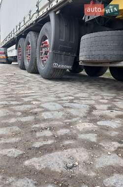 Тентованный борт (штора) - полуприцеп Krone SDP 27 2006 в 