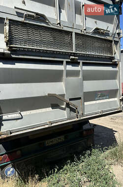 Зерновоз - полуприцеп Krone SDP 27 2012 в 
