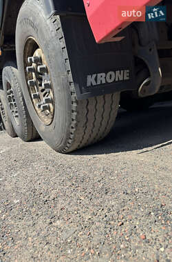 Тентованный борт (штора) - полуприцеп Krone SDP 27 2011 в 
