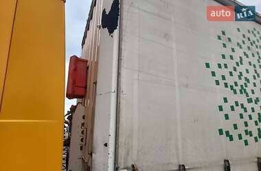 Тентованный борт (штора) - полуприцеп Krone SDP 27 2004 в 