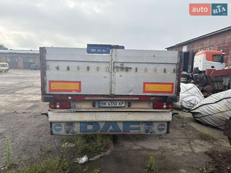 Бортовий напівпричіп Krone SDP 27 2003 в Сарнах