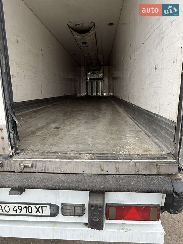 Рефрижератор полуприцеп Krone SDP 27 2002 в Ужгороде