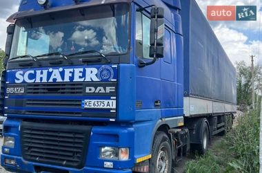 Бортовой полуприцеп Krone SDP 27 2003 в Днепре