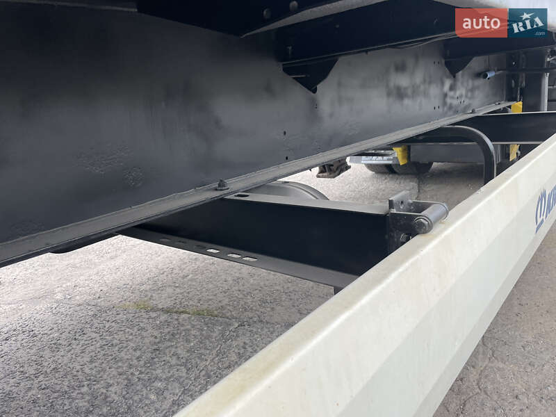 Тентованный борт (штора) - полуприцеп Krone SDP 2012 в Хмельницком фото 8 Тентованный борт (штора) - полуприцеп Krone SDP 2012 в Хмельницком