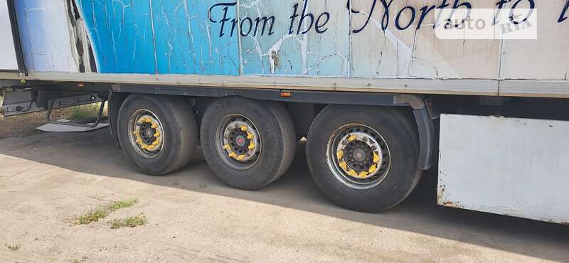 Рефрижератор полуприцеп Krone SDR 27 2004 в Житомире