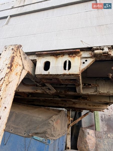 Зерновоз - напівпричіп Krone SDR 2000 в Одесі