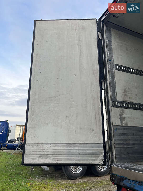 Рефрижератор напівпричіп Krone TKS 2013 в Луцьку