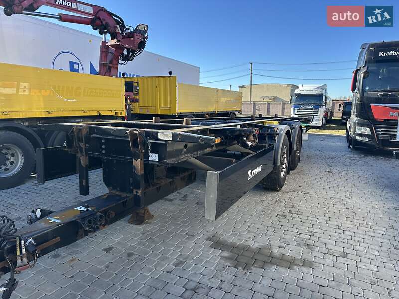 Контейнеровоз Krone ZZ 2015 в Залещиках