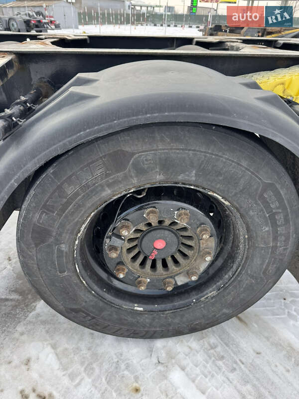 Контейнеровоз Krone ZZF 2015 в Чернівцях