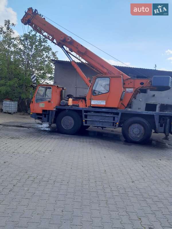 Автокран Krupp КМК 1998 в Тернополе