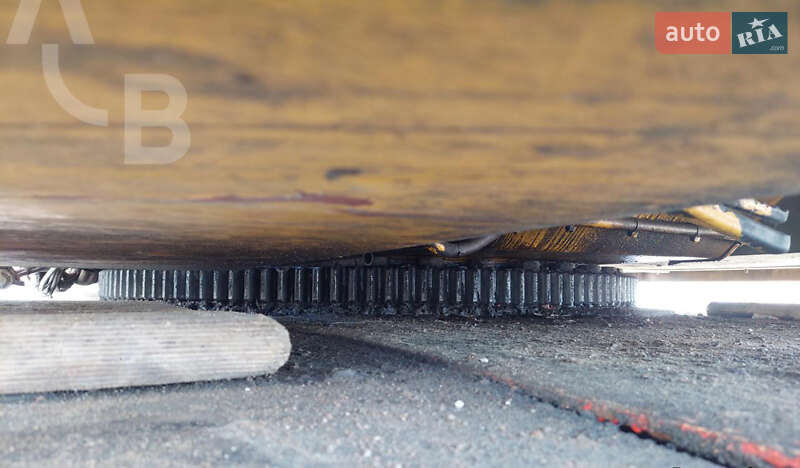 Автокран Krupp КМК 1990 в Долині