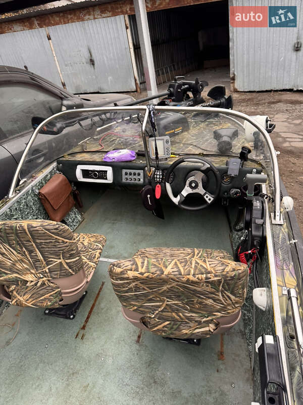 Лодка Крым 1 1979 в Киеве фото 5 Лодка Крым 1 1979 в Киеве