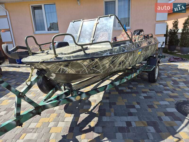 Лодка Крым Крым 1980 в Обухове фото 2 Лодка Крым Крым 1980 в Обухове