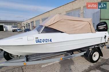 Лодка Крым Крым 1983 в Запорожье