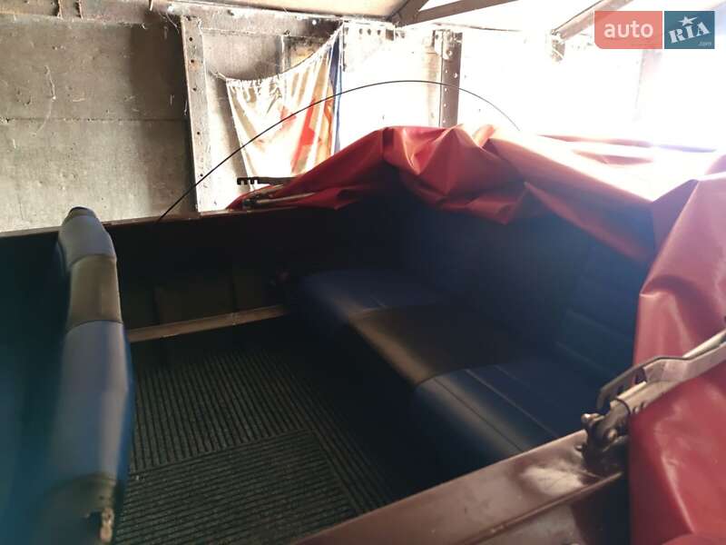 Човен Крим М 1981 в Кременчуці фото 7 Човен Крим М 1981 в Кременчуці