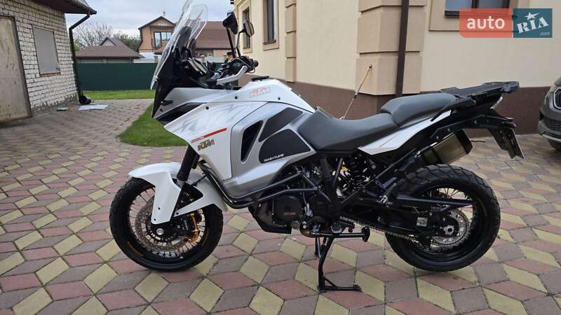 Мотоцикл Спорт-туризм KTM 1290 Super Adventure 2016 в Белозерье фото 4 Мотоцикл Спорт-туризм KTM 1290 Super Adventure 2016 в Белозерье