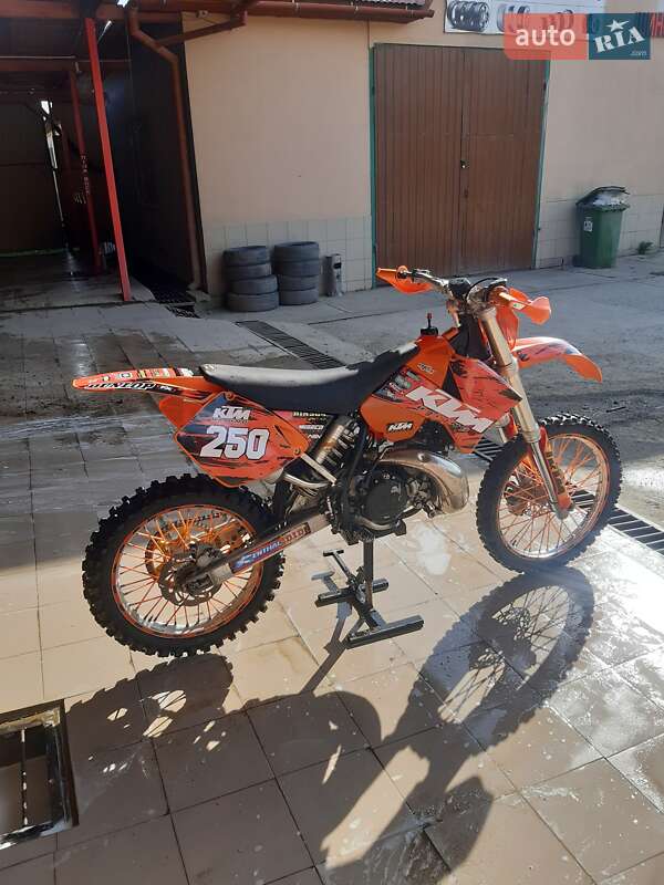 Мотоцикл Кросс KTM 250 SX-F 2005 в Рахове