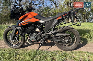 Мотоцикл Многоцелевой (All-round) KTM 390 Adventure 2020 в 