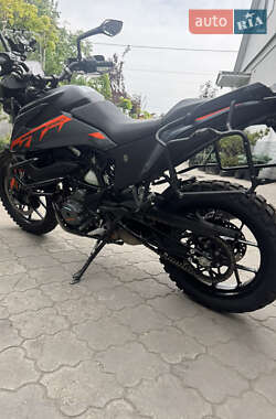 Мотоцикл Туризм KTM 390 Adventure 2022 в 