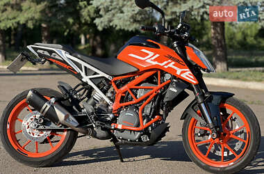 Мотоцикл Без обтікачів (Naked bike) KTM 390 Duke 2018 в 