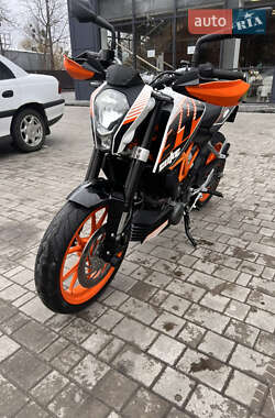 Мотоцикл Спорт-туризм KTM 390 Duke 2014 в Житомирі