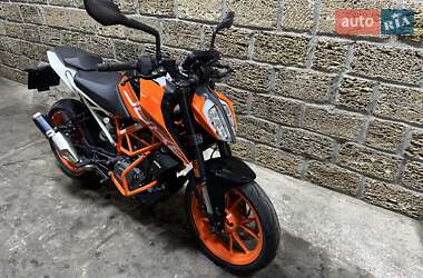 Мотоцикл Без обтікачів (Naked bike) KTM 390 Duke 2020 в 