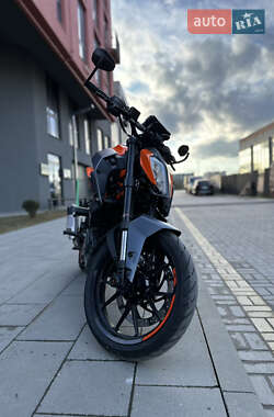 Мотоцикл Без обтекателей (Naked bike) KTM 390 Duke 2023 в Львове