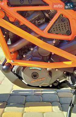 Мотоцикл Без обтекателей (Naked bike) KTM 390 Duke 2020 в 