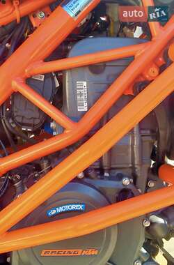 Мотоцикл Без обтекателей (Naked bike) KTM 390 Duke 2020 в 