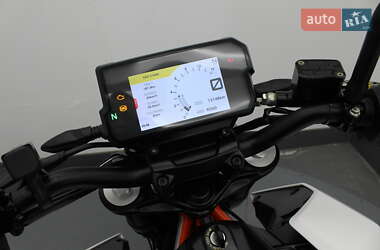 Мотоцикл Без обтекателей (Naked bike) KTM 390 Duke 2020 в 