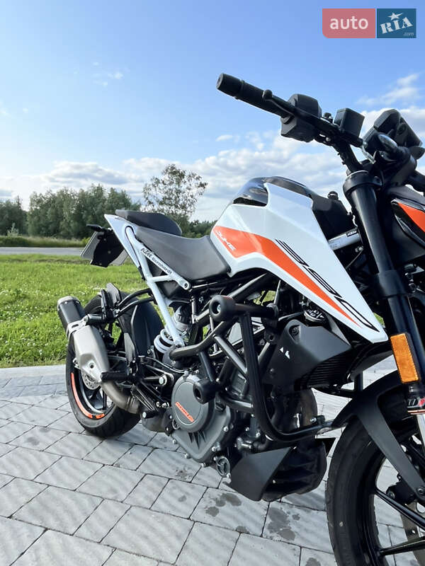 Мотоцикл Без обтікачів (Naked bike) KTM 390 Duke 2021 в Львові