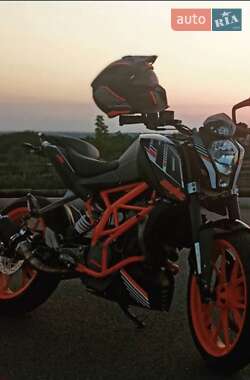 Мотоцикл Спорт-туризм KTM 390 Duke 2012 в Шаргороде